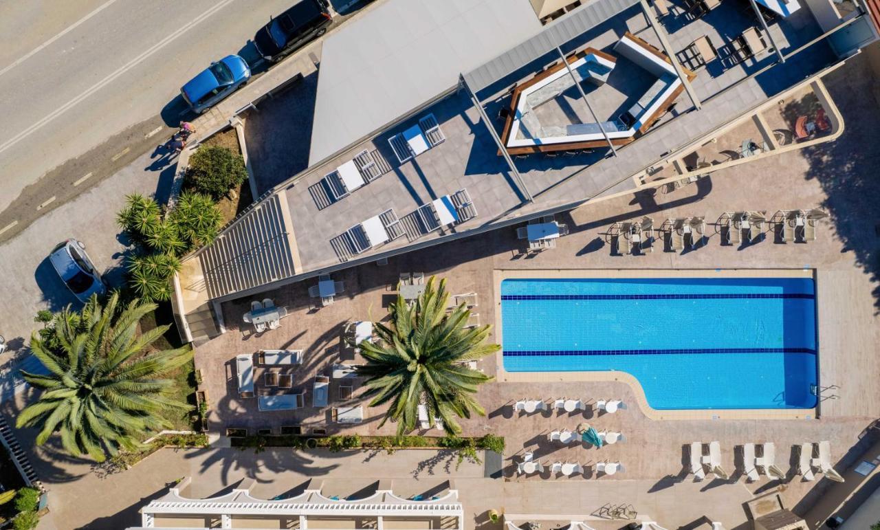 Karras Grande Resort Plános Eksteriør billede