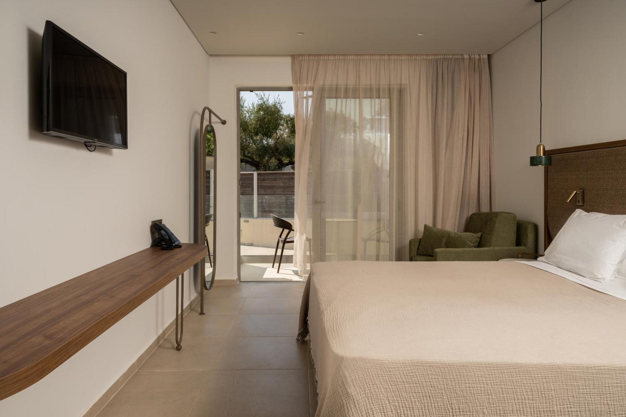 Karras Grande Resort Plános Eksteriør billede
