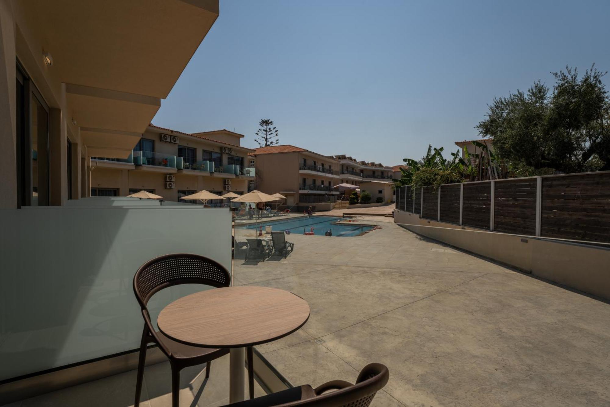 Karras Grande Resort Plános Eksteriør billede